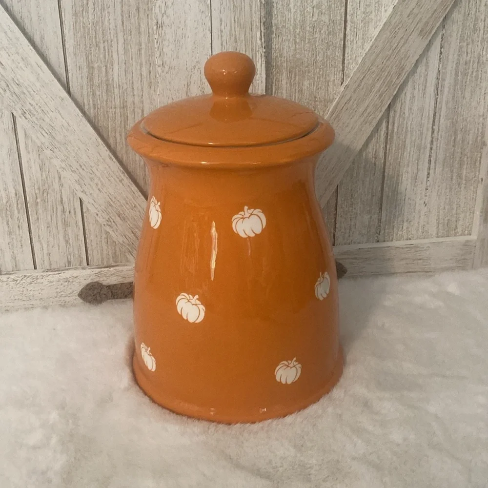 Terramoto Large Pumpkin Canister